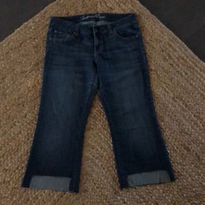 American eagle capris